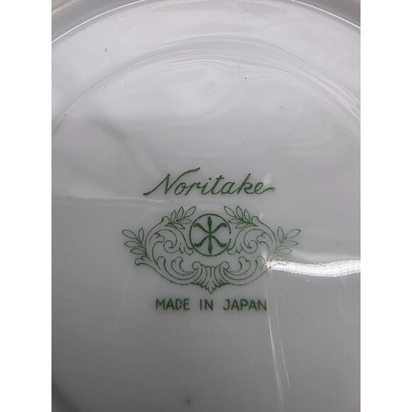 Noritake Gold Rimmed Porcelain Saucer Plate - Picture 4 of 4